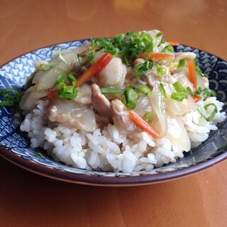 豚ばらと野菜の中華丼♪